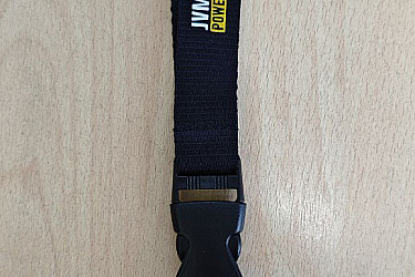 press-kod-lonyard-4